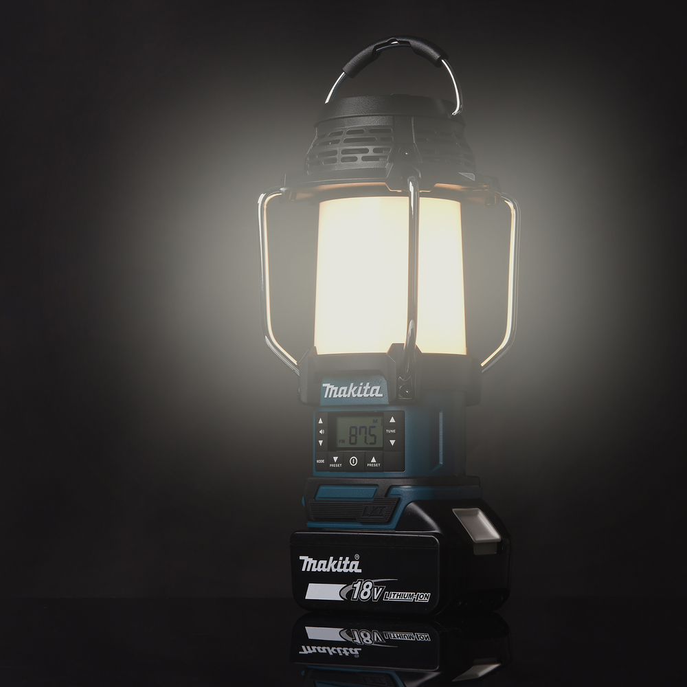 Radio avec lanterne LED LXT 14,4-18V sans batterie - MAKITA - DMR055