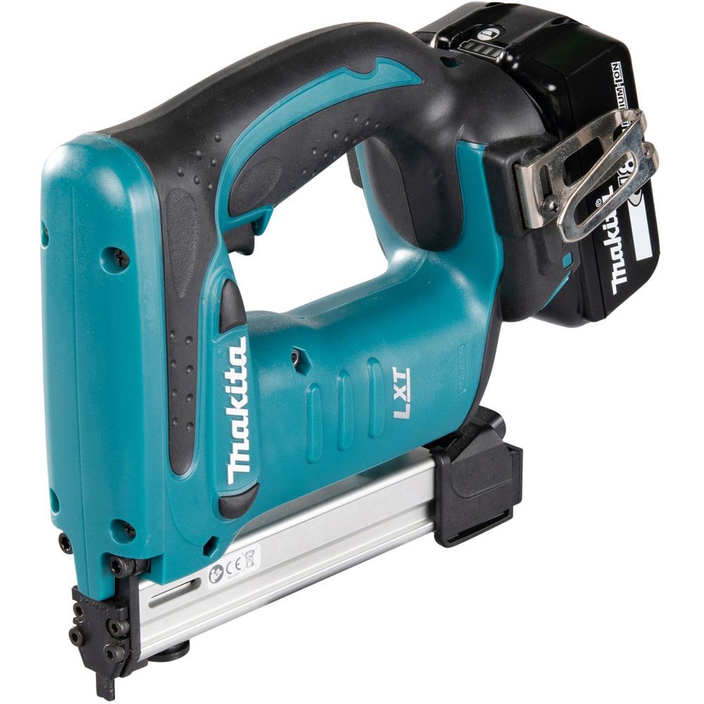 Agrafeuse 18 V Li-Ion 5 Ah 10-13-16-19-22 mm - MAKITA - DST221RTJ