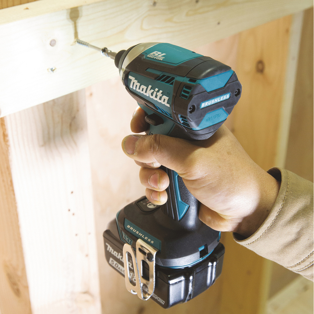 Visseuse à chocs 18 V Li-Ion 175 Nm Machine seule + coffret mak pac - MAKITA - DTD154ZJ