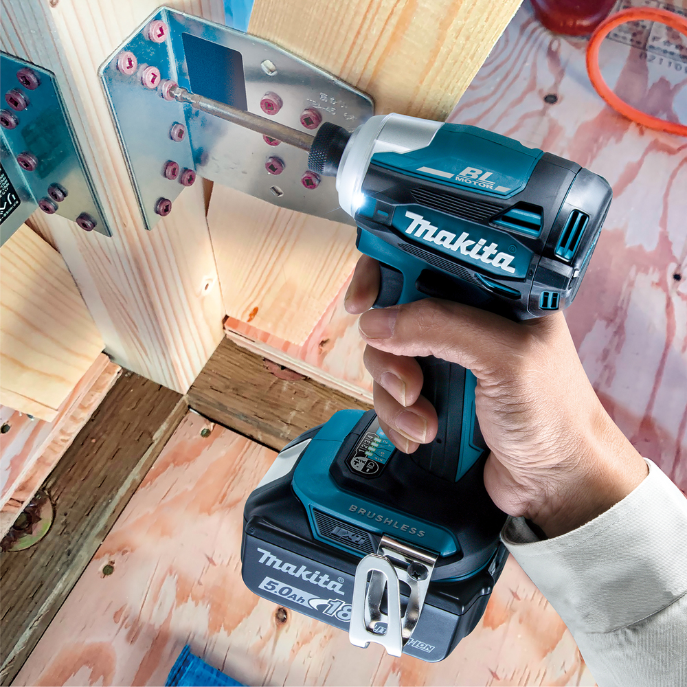 Visseuse à chocs MAKITA LXT 18V dans son coffret (produit seul) - DTD172ZJ