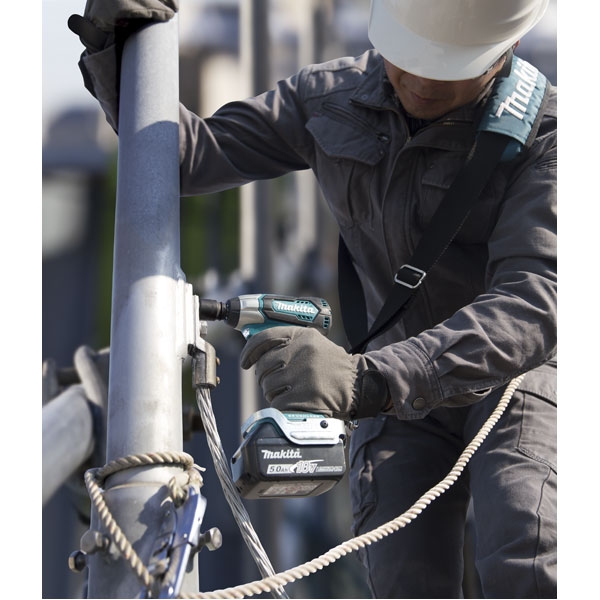 BOULONNEUSE À CHOCS MAKITA 18 V LI-ION 180 NM (PRODUIT SEUL) - DTW180Z