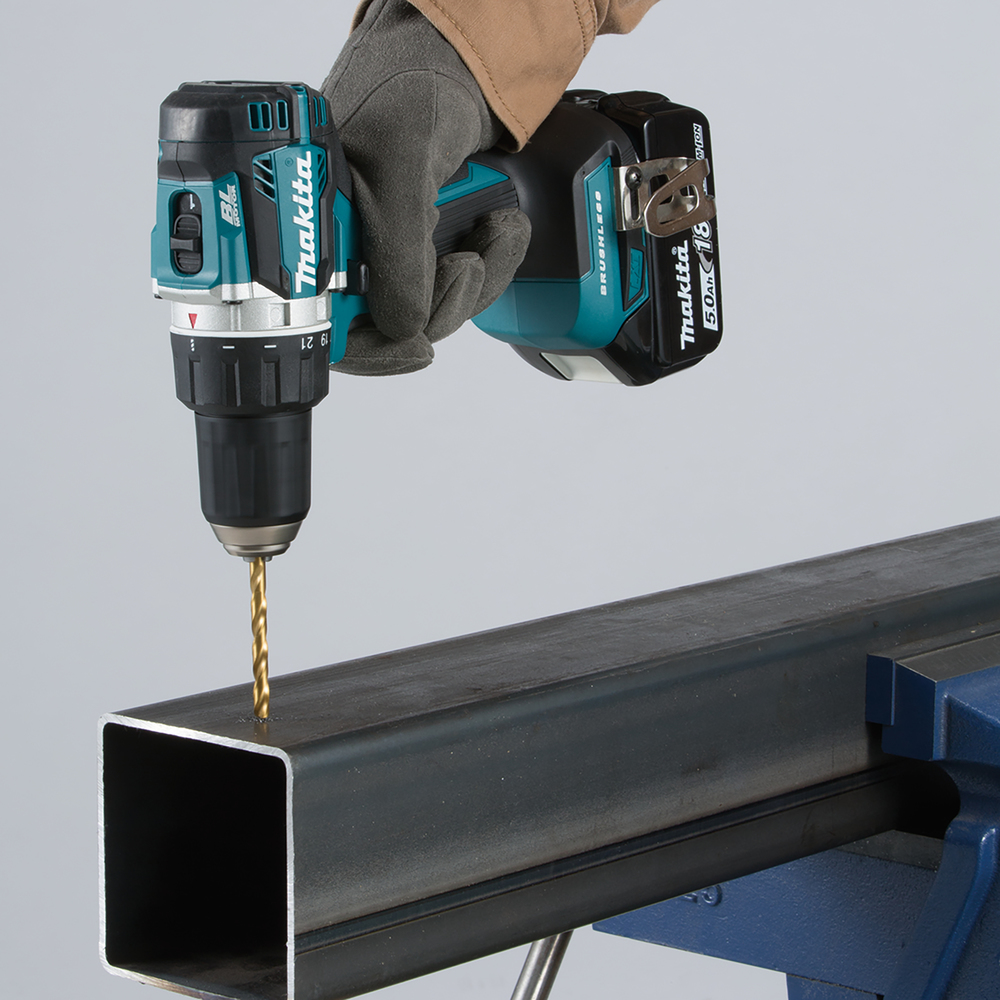 Perceuse visseuse LXT DDF484RTX6 avec accessoires et enceinte DMR202B - MAKITA - LOT0248