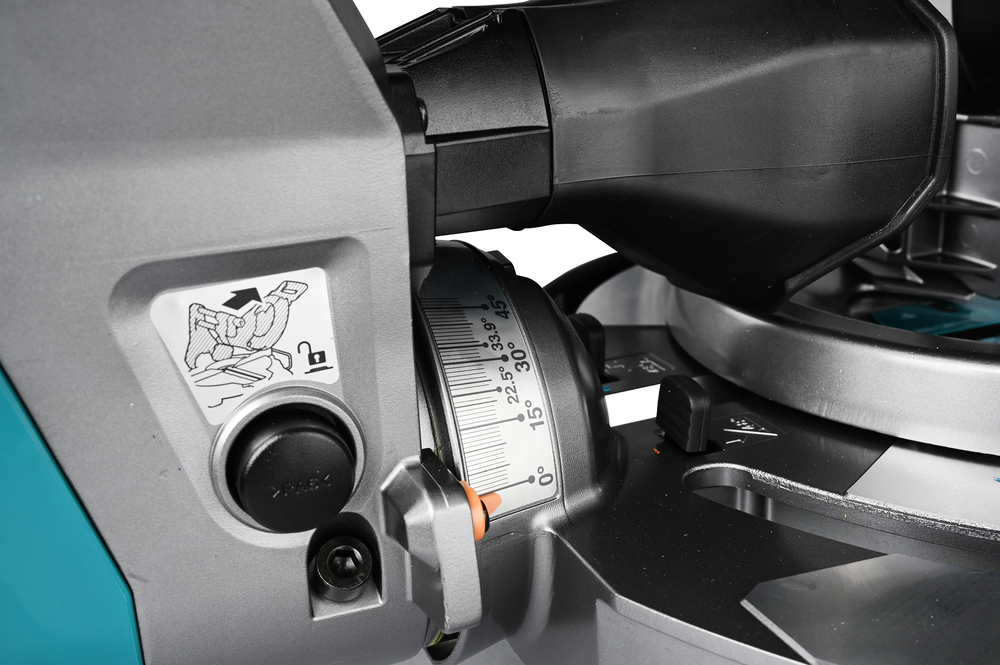 SCIE RADIALE 40 V MAX LI-ION 255 MM (PRODUIT SEUL) MAKITA - LS004GZ01