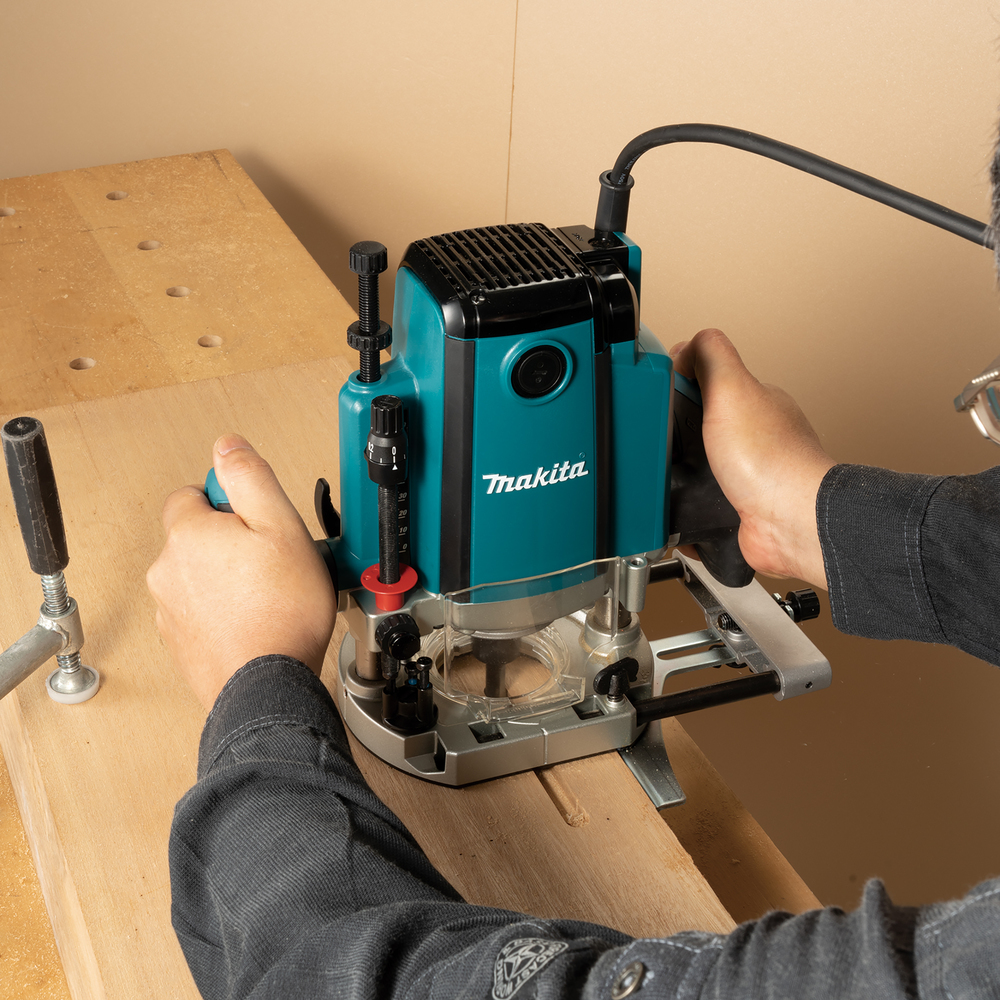 DEFONCEUSE 1850W-Q=12MM MAKITA - RP1802XJ