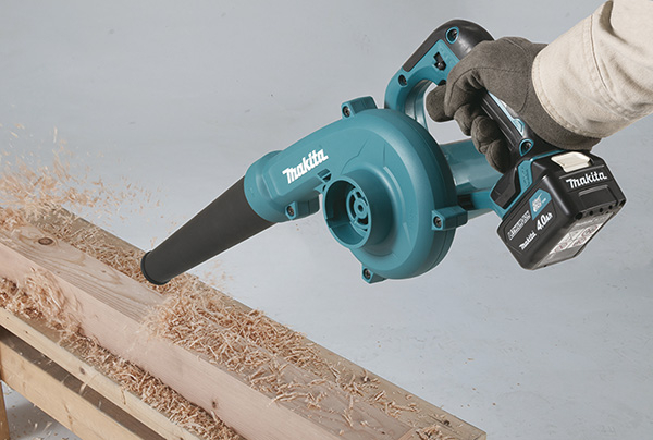 Aspirateur Souffleur MAKITA 12 V CXT Li-Ion 40 mbar (Produit seul) - UB100DZ