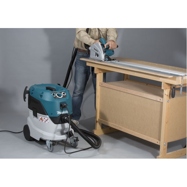 ASPIRATEUR MAKITA 42 L 1200 W 250 MBAR - VC4210MX
