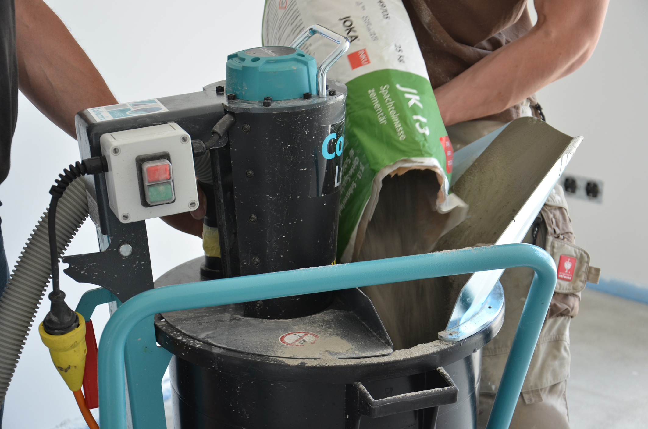 Mélangeur Mobile de Matériaux Fluides LevMix - COLLOMIX - 37102