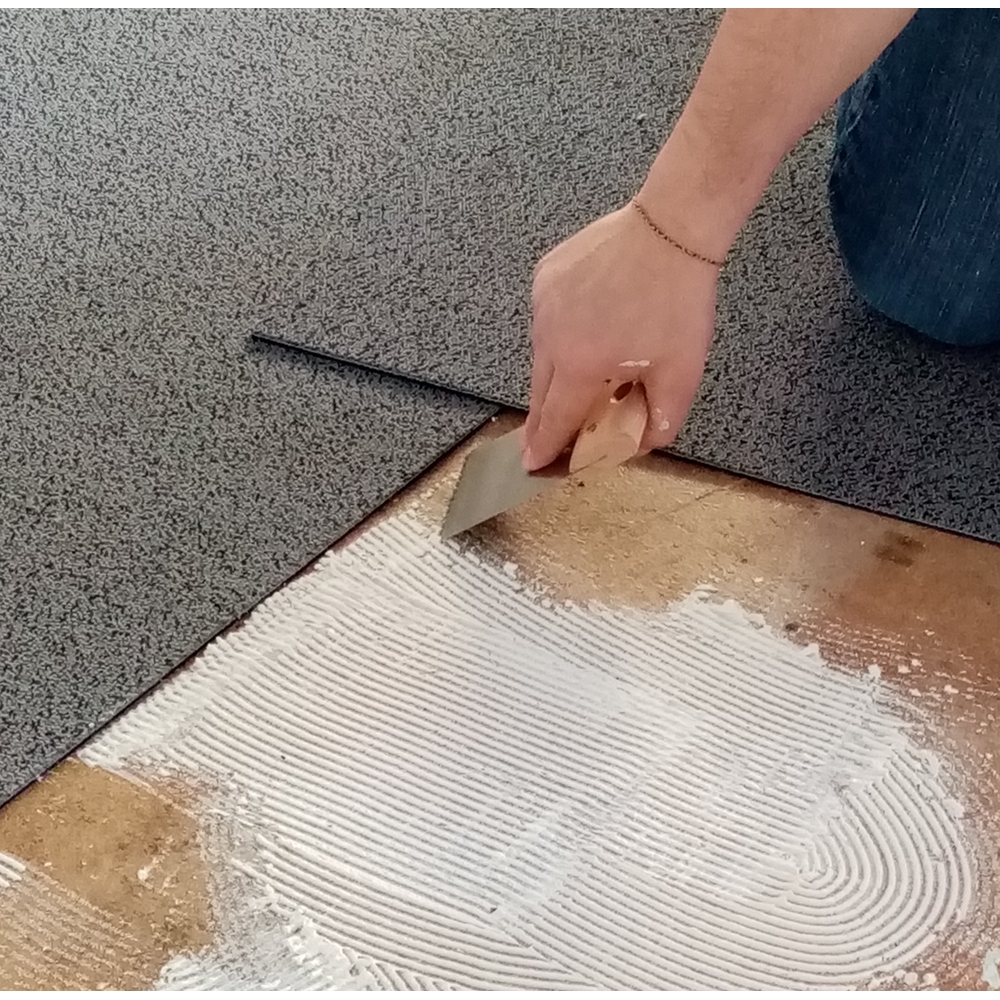 Couteau à colle revêtements muraux légers 18 cm - NESPOLI - 4778 18