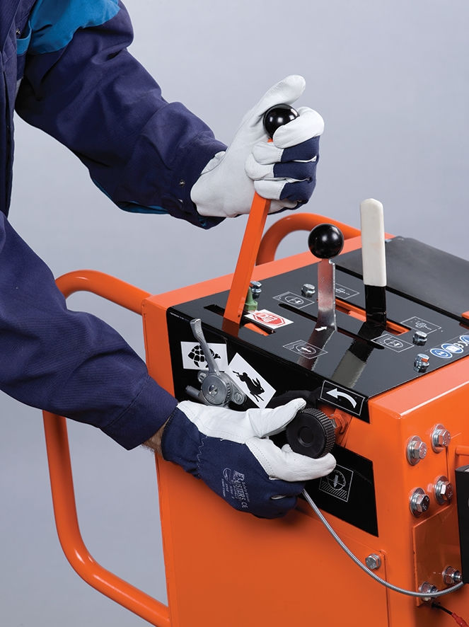 Scie à sol Norton thermique CLIPPER CSB1 D13 HIA Diesel 9.5 KW Diam. 500 mm - 70184613925