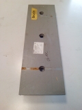 Contre lame de godet centrale reversible 3 trous en 1 1/4