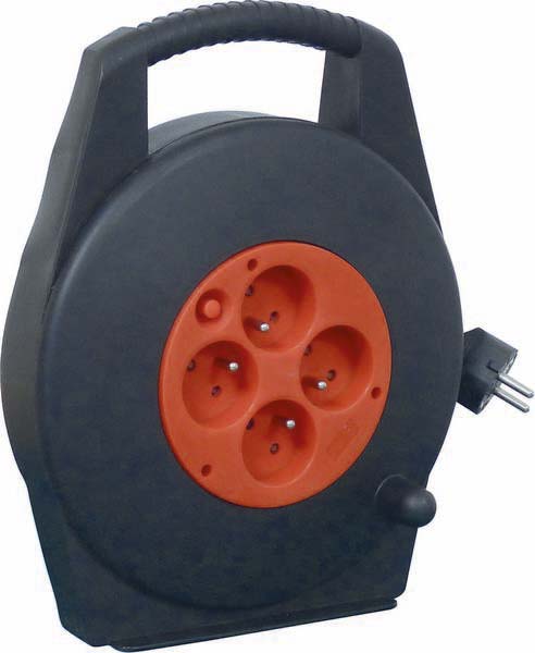 Enrouleur électrique HO5VV-F 10m 3G1,5mm² 230V 4 prises STILKER - 01585