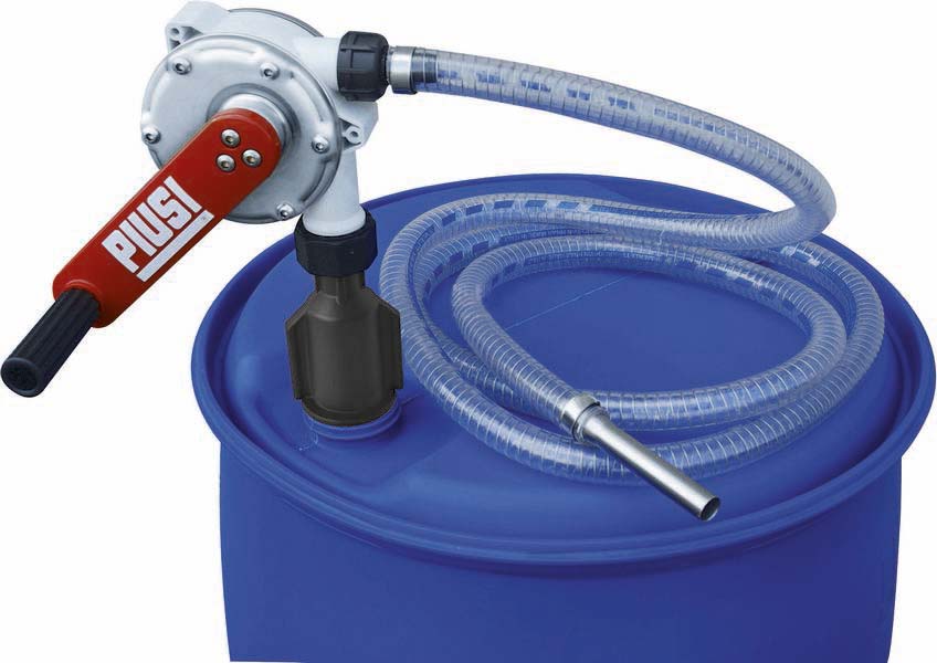 Pompe rotative AdBlue avec tuyau de refoulement 38 l/min pour fût PIUSI - 08507