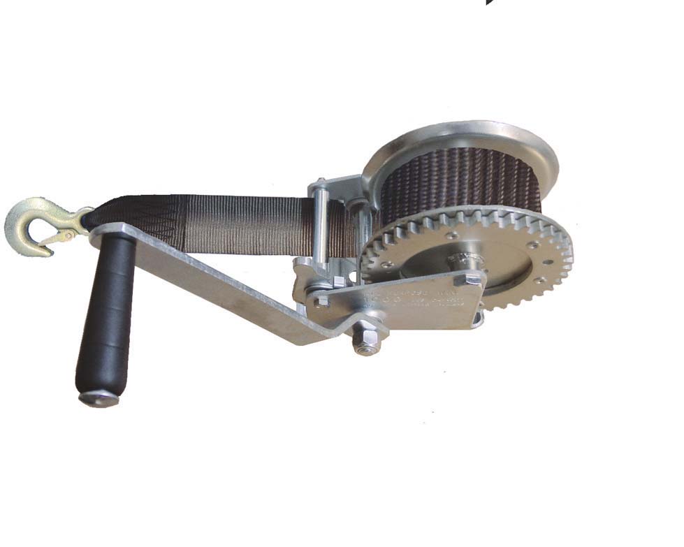 Treuil de traction manuel 600kg avec sangle 7m et crochet STILKER - 15416