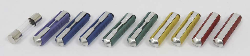 9 fusibles steatites+1 fusradio SODELEC - 16202