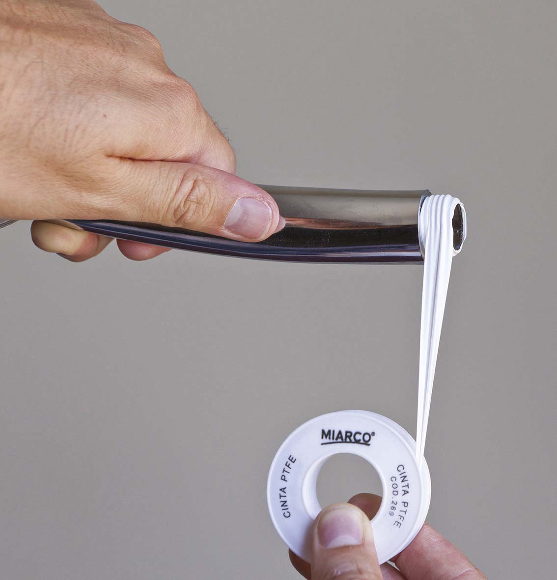 Ruban au ptfe blanc 19mmx30mx0.08mm MIARCO - 20570