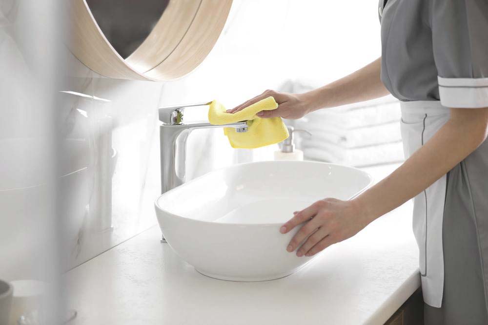Nettoyant détartrant désinfectant spécial sanitaire KARZHAN - 58680