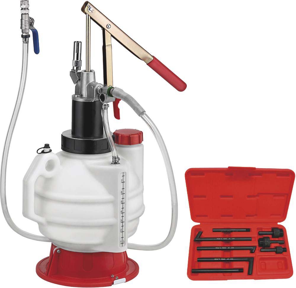 Réservoir pour remplissage d'huile de transmission 7,5L avec 8 adaptateurs DRAKKAR - 71105