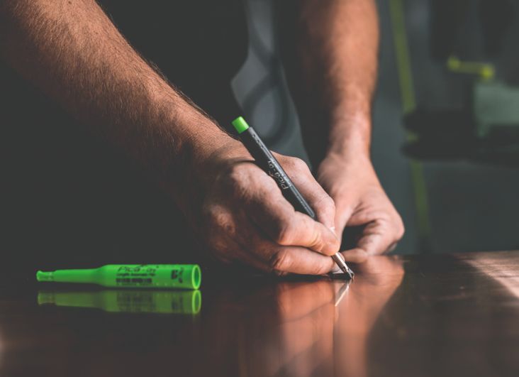 Etui de 8 mines pica dry assorties PICA - 4020