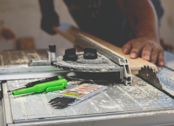 Etui de 10 mines pica dry graphite menuisier PICA - 4050