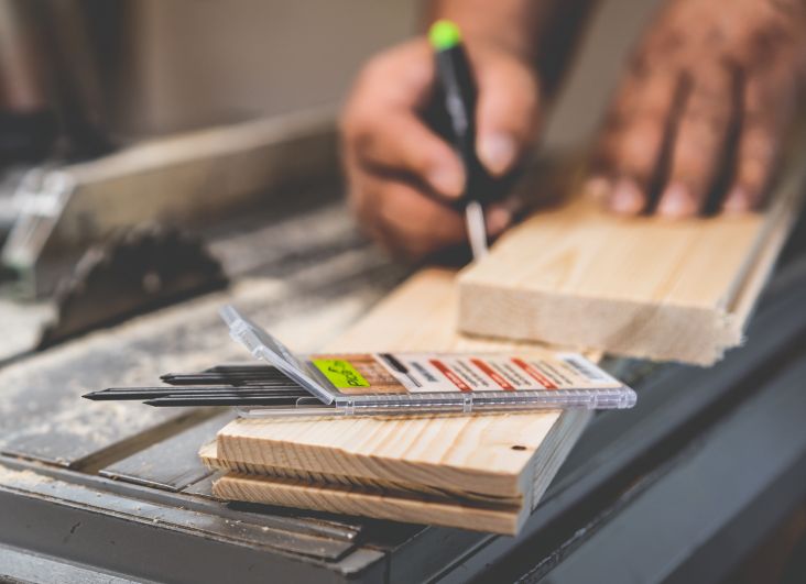 Etui de 10 mines pica dry graphite menuisier PICA - 4050