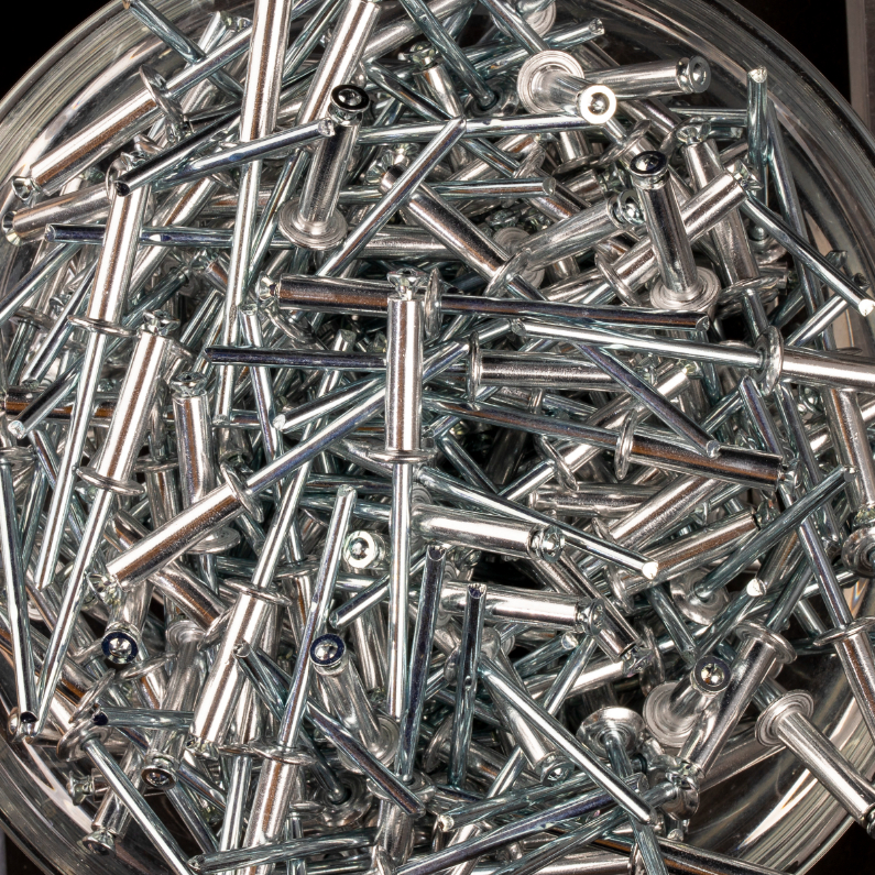 250 rivets éclatés à aluminium/acier à tête plate à Ø4x16mm - SCELL-IT - PAD4016