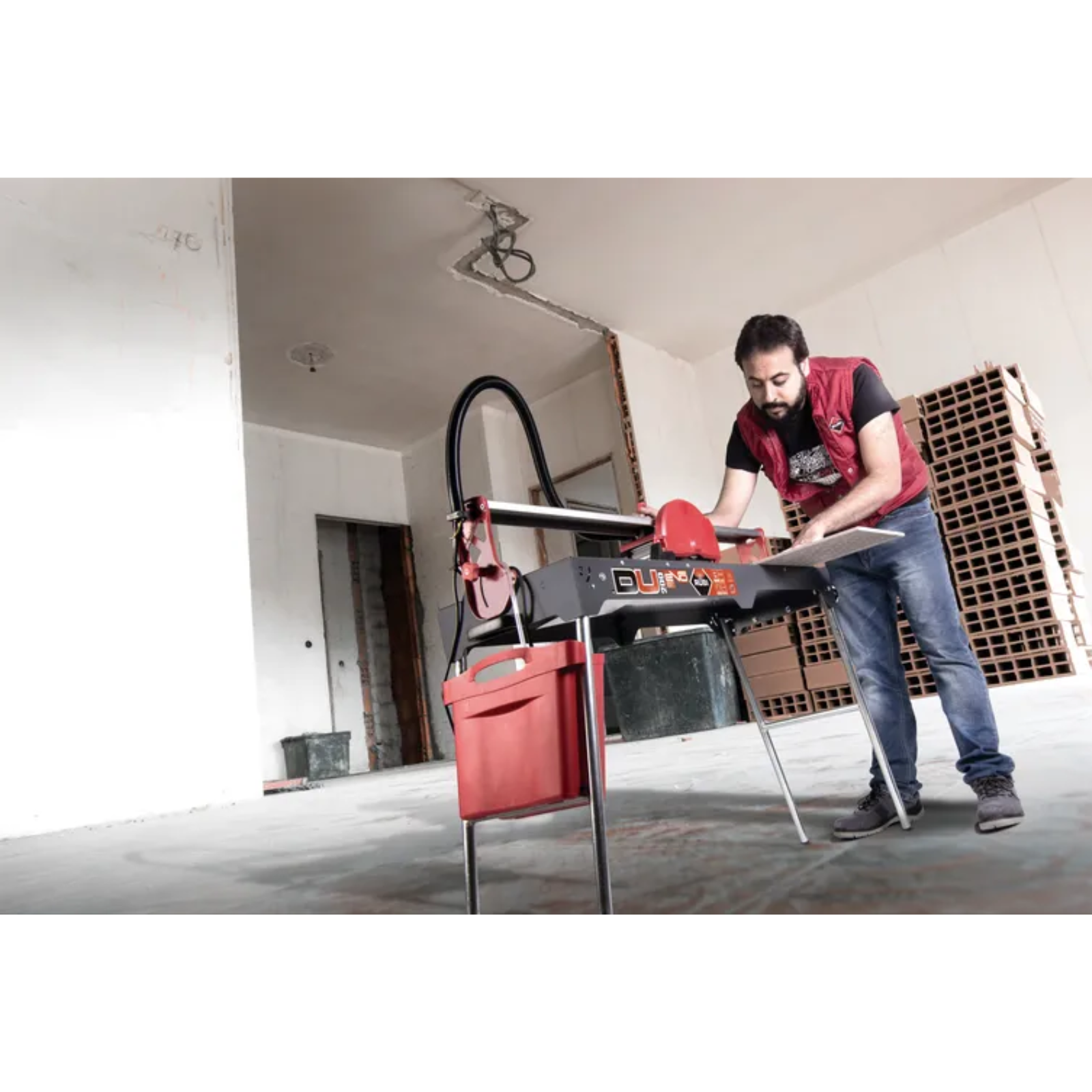 Scie de carrelage électrique RUBI du-200 evo 850 cev superpro 54975