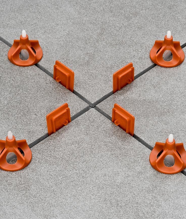 Bases autonivelantes à vis pour carrelage - joint 1 mm - sachet de 2 500 pièces - RAIMONDI - 15091