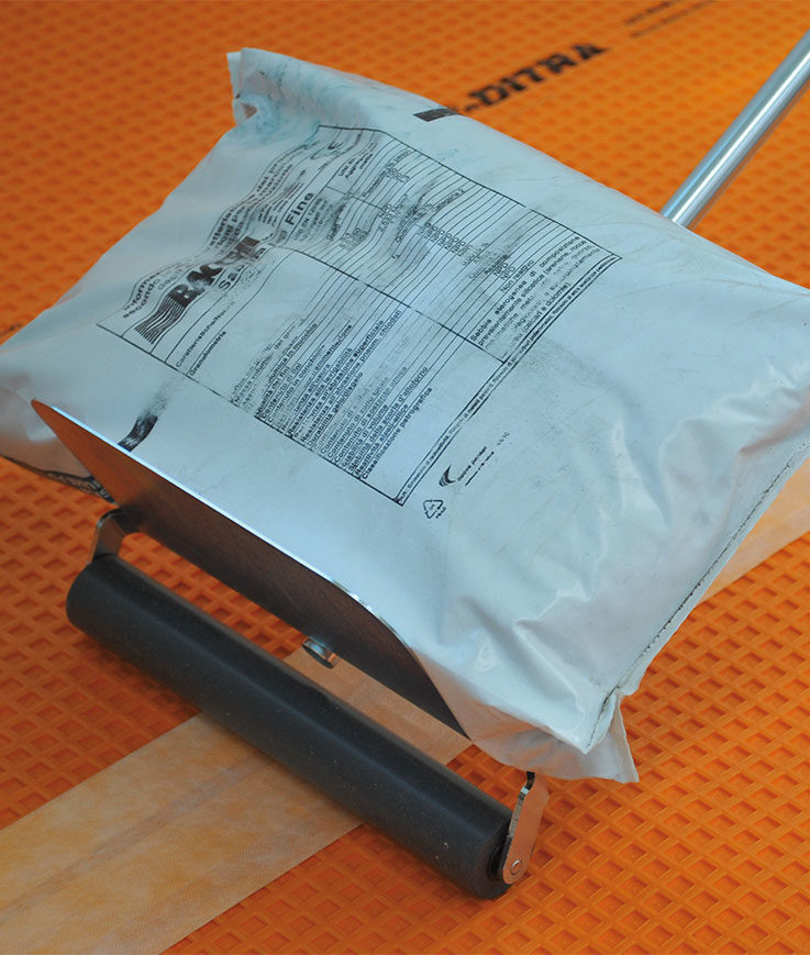 Rouleau à Maroufler pour Finition de Colle Sol – Élimination des Bulles d’Air - RAIMONDI - 15250