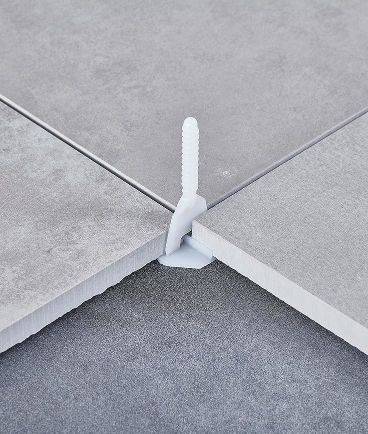 Bases autonivelantes à visser 1.5mm - sachet de 300 pièces pour joint parfait - RAIMONDI - 15270