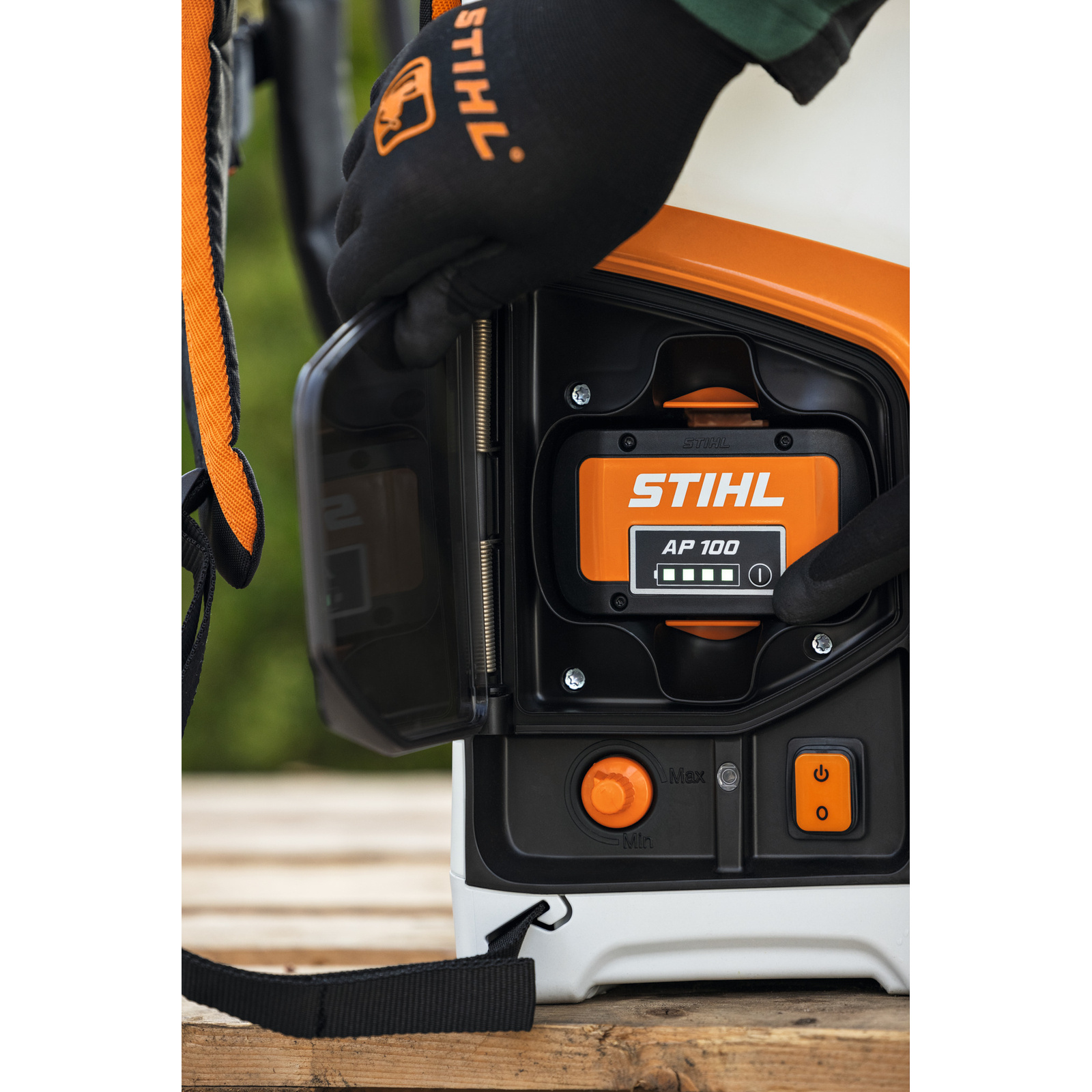 Pulvérisateur à batterie SGA 85 - AP SYSTEM STIHL - 48540117005