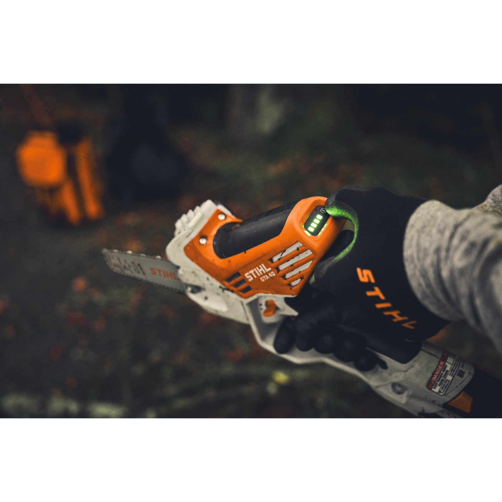 Scie à batterie GTA 40 - 6 batteries AS2 1 chargeur AL5-2 STIHL - GA042000000 