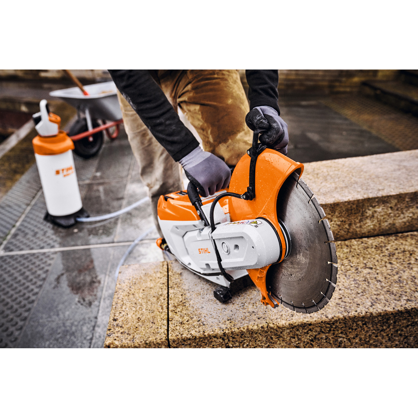 Découpeuse à batterie STIHL Ø 350 mm TSA 500 B AP SYSTEM TA010116600