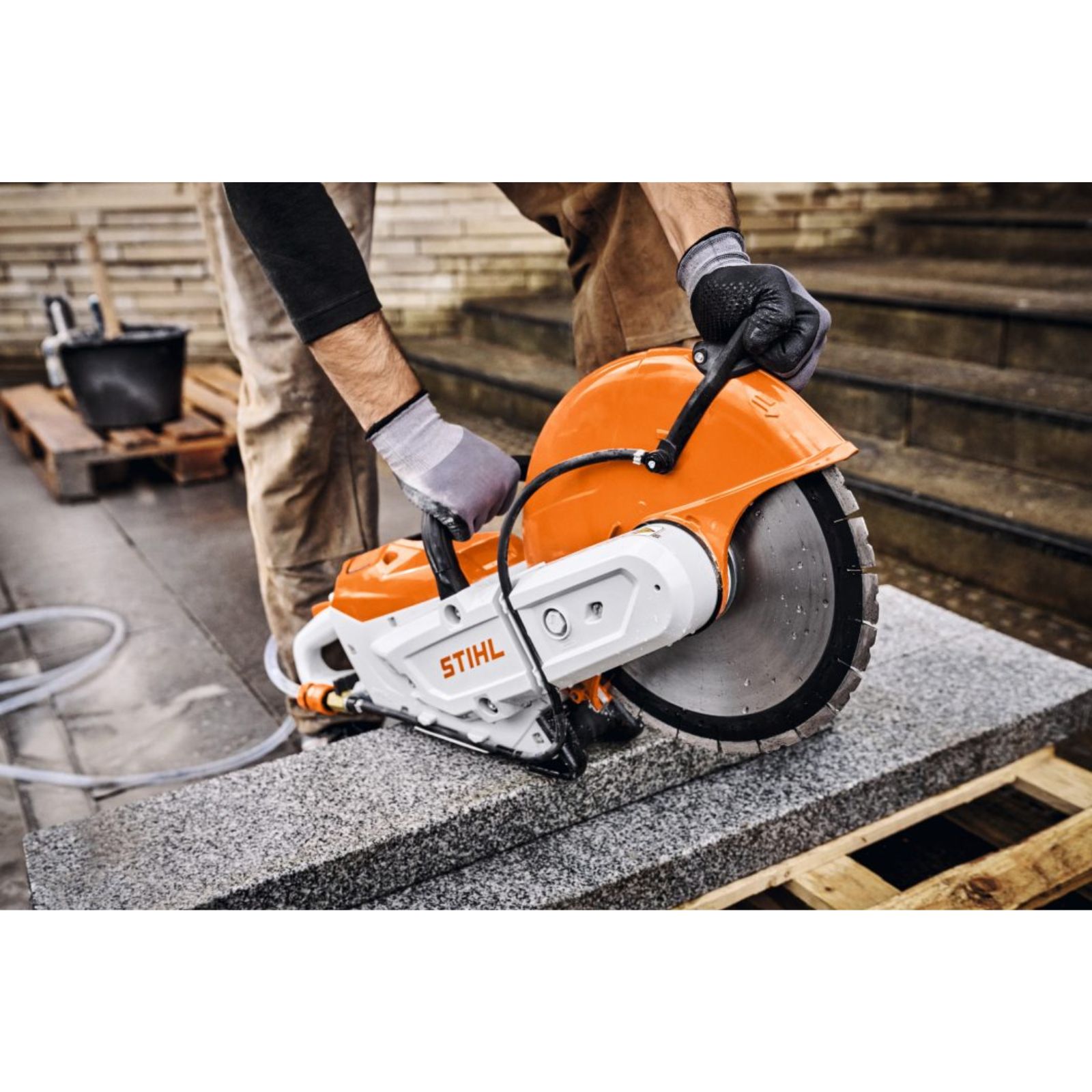 Découpeuse à disque à batterie TSA 350 350 mm STIHL sans batterie TA030116600