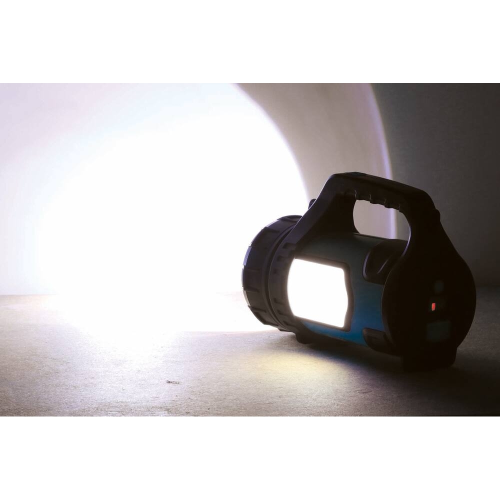 Lampe torche LED 700 lumens longue portée rechargeable STILKER - 02267