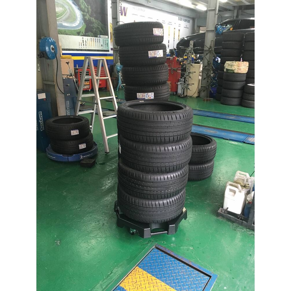 Chariot de manutention pour pneus 136kg DRAKKAR - 09111