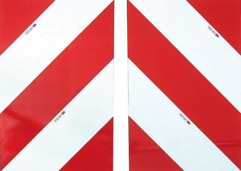 Lot 2 panneaux de signali. 423x282 - 16278