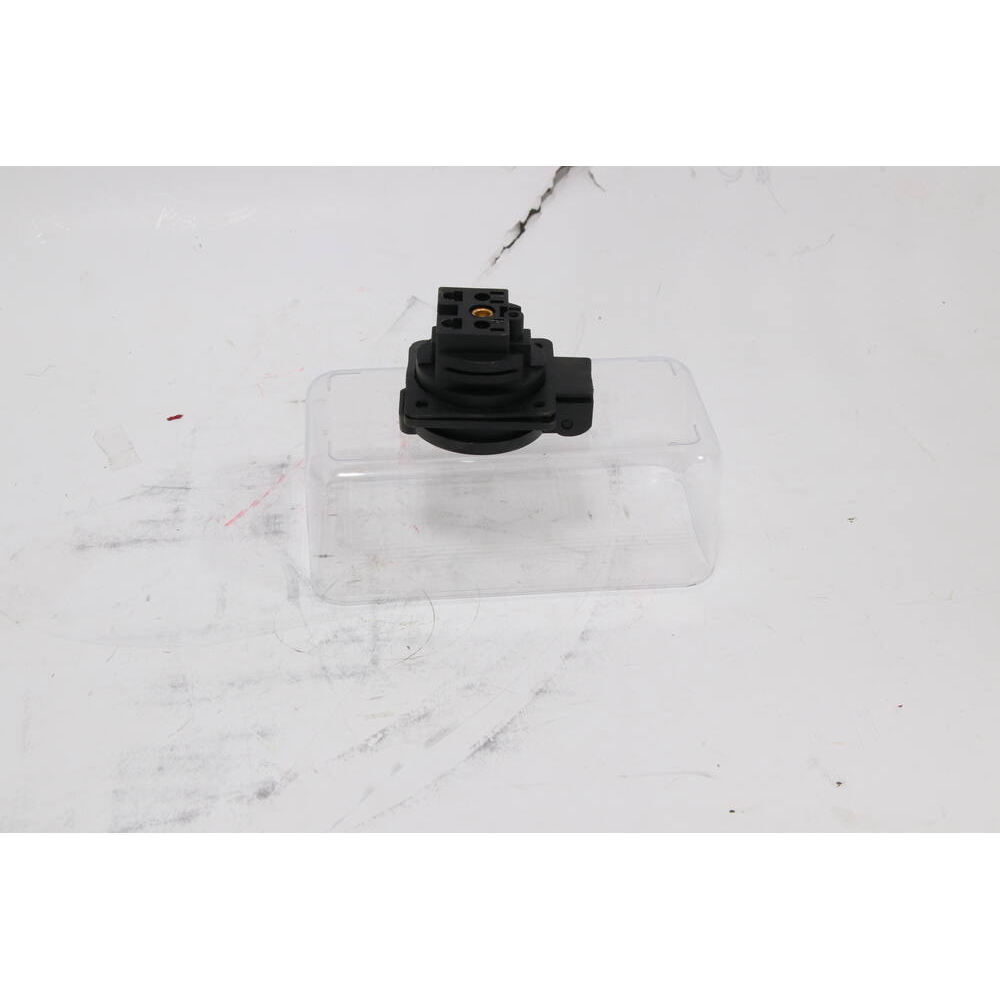 Prise pour ref 50005 - repère 59 SCHNEIDER ASPI - 30024