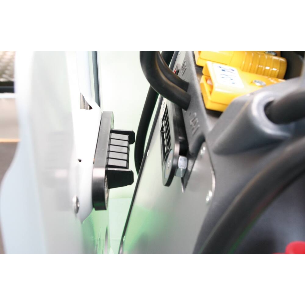 Booster 12/24V 6200A sur station de charge atelier AC SCHUMACHER - 54146