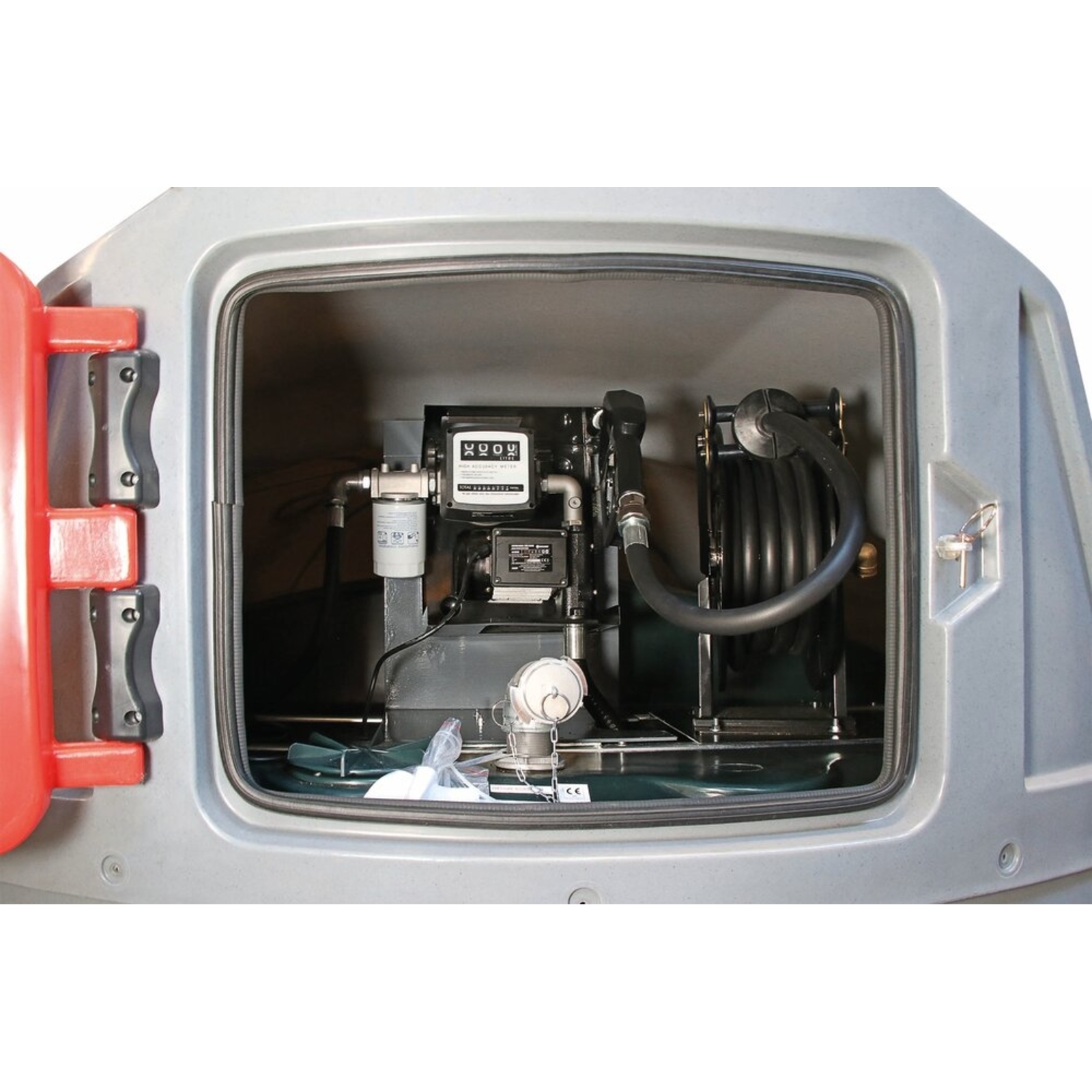 Cuve de stockage gasoil PEHD 5000L DP avec armoire intégrée pour station à gasoil 230V 50 l/min  STILKER - 56027