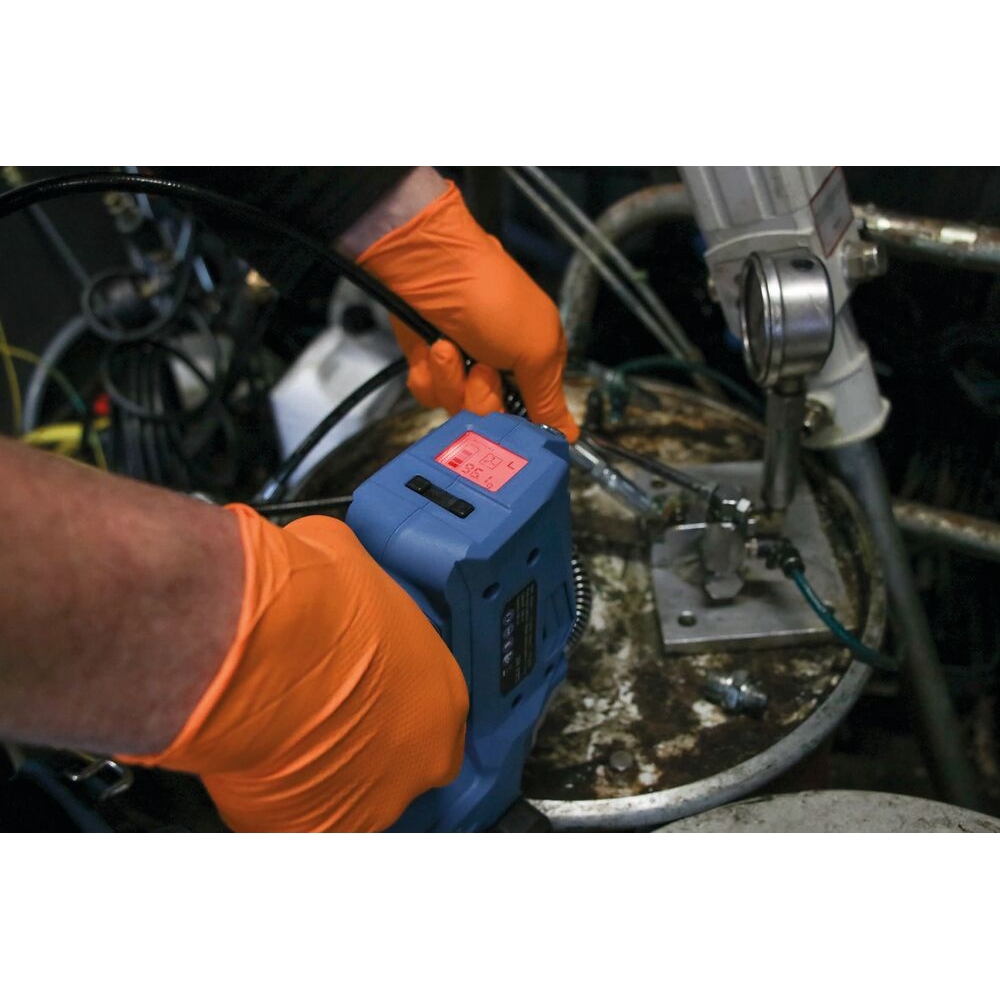 Pompe à graisse 18V 690 bar max - 1 batterie Li-ion 2Ah - 1 chargeur 1,7A - en mallette STILKER - 56850