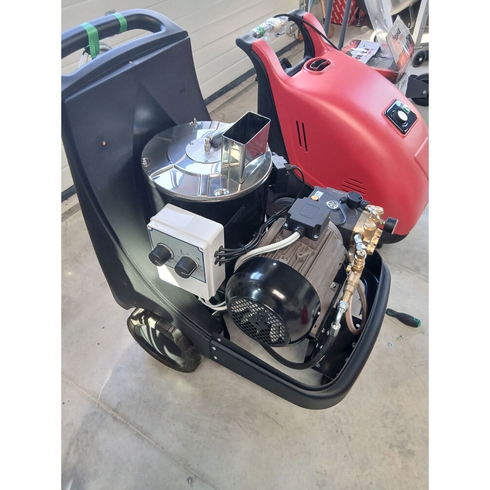 Nettoyeur HP eau chaude 230V 9 l/min 160 bar flexible 20m et total stop DRAKKAR - 64803