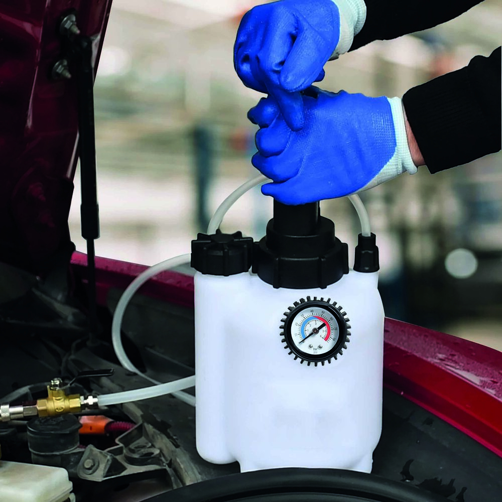 Vidangeur de circuit de frein 3L avec bouteille de récupération STILKER - 71030