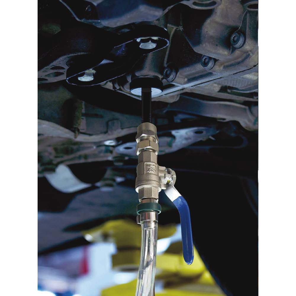 Réservoir pour remplissage d'huile de transmission 7,5L avec 8 adaptateurs DRAKKAR - 71105