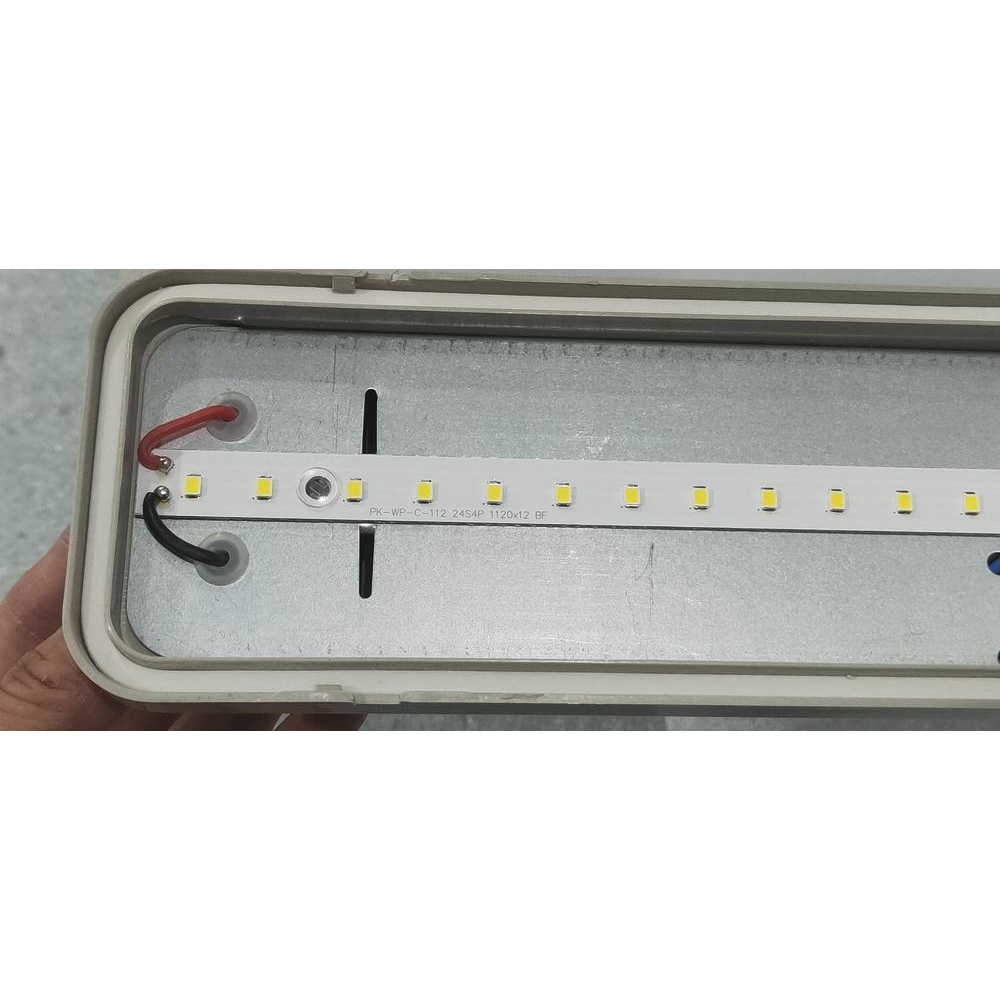 Boîtier étanche LED intégrées 1200mm 36W 2880 lumens 6000K GIGALUX - 82203