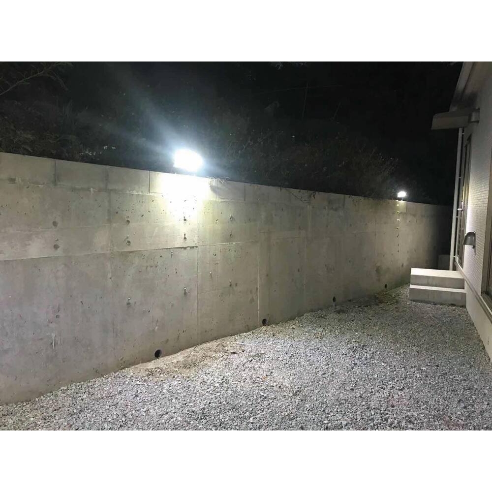 Projecteur LED solaire 500 lumens 5W avec détecteur - pliable DRAKKAR - 82454