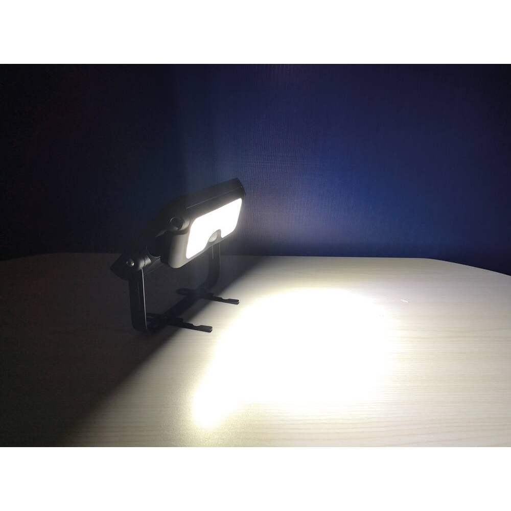 Projecteur LED solaire 1150 lumens 10W avec détecteur - pliable DRAKKAR - 82460