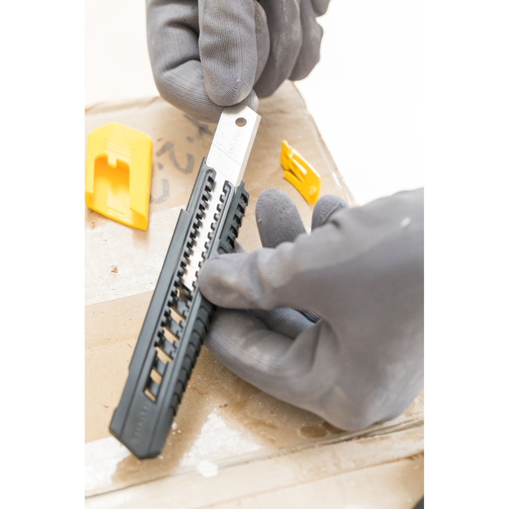 Cutter 18 mm SM - 0-10-151 - STANLEY