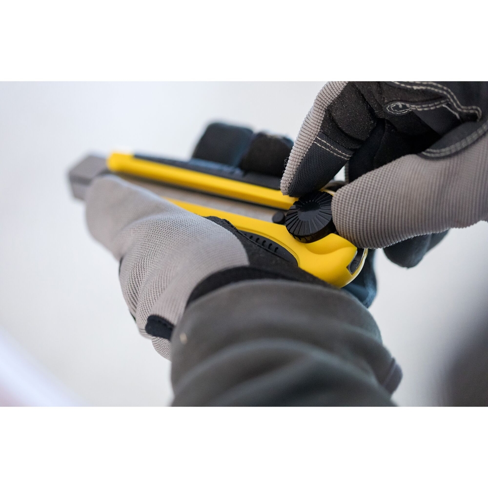 Cutter 25 mm bi-matière - 0-10-425 - STANLEY