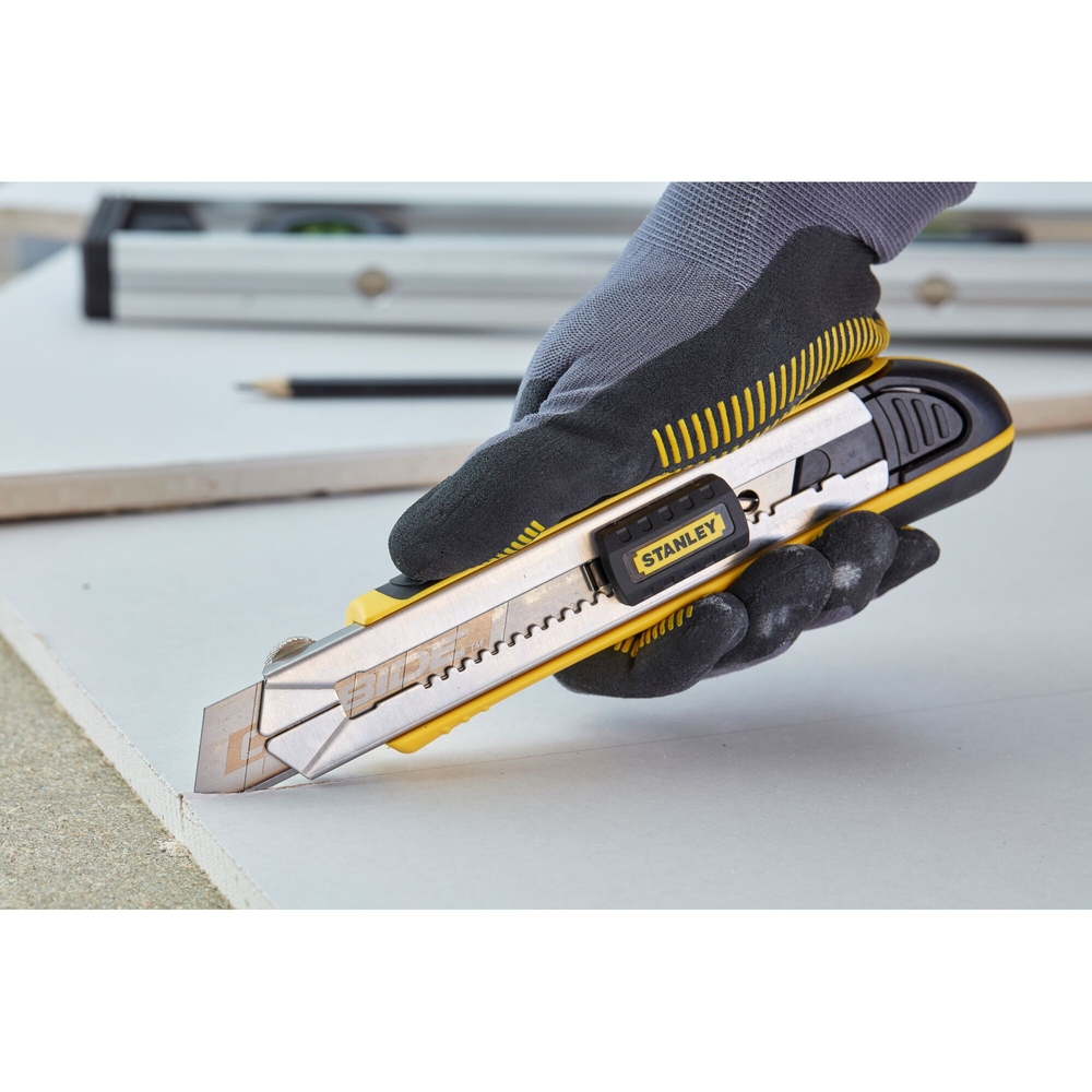 Cutter 18 mm à cartouche - Fatmax - 0-10-481 - STANLEY FATMAX