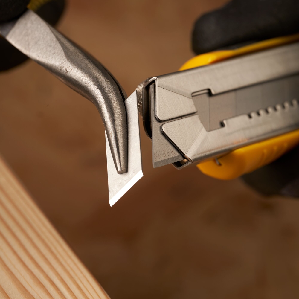 Lames de cutter 25 mm - distributeur de 10 lames - 0-11-325 - STANLEY